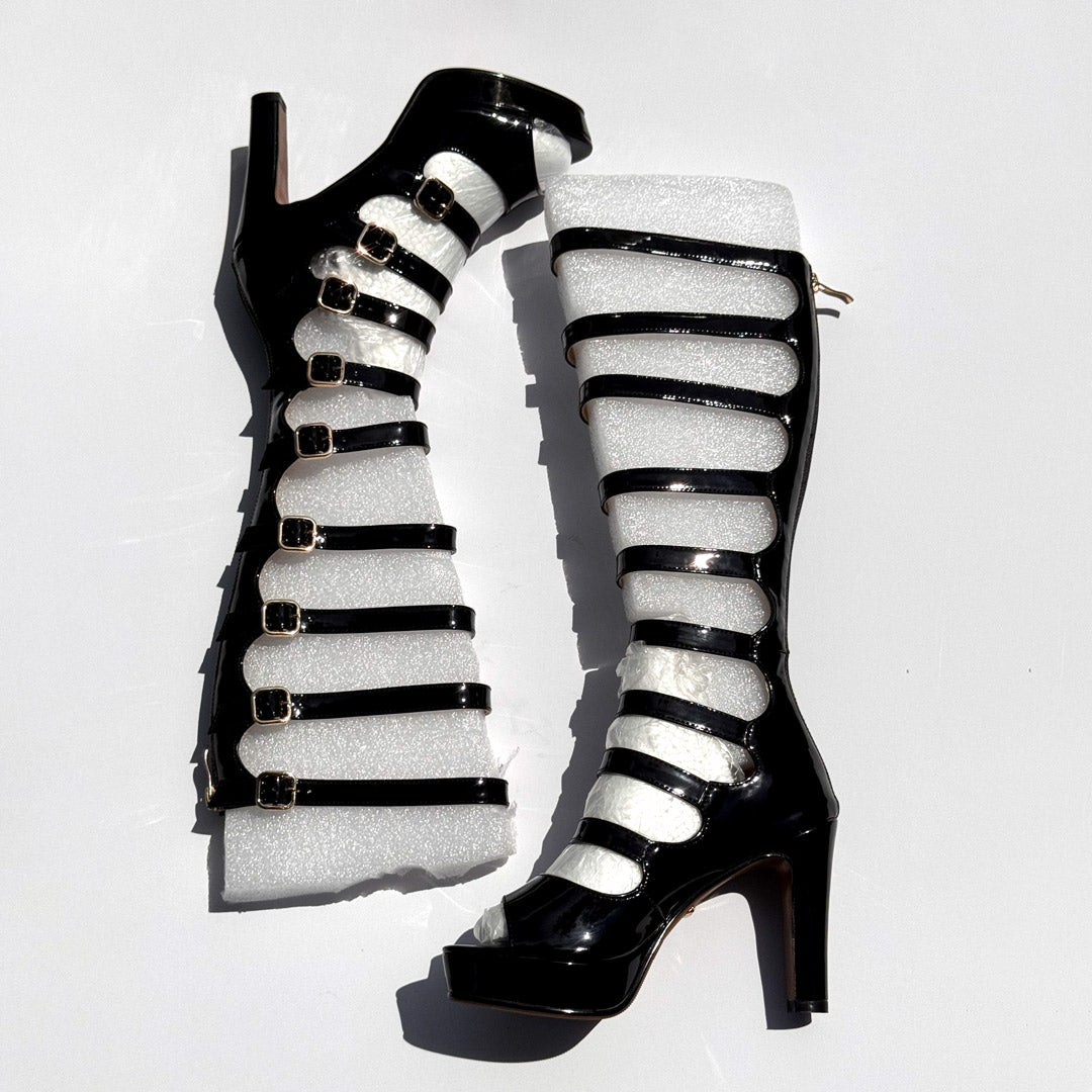 Samba Alta - Black Knee High Boots  - 34.5 single pair SALE